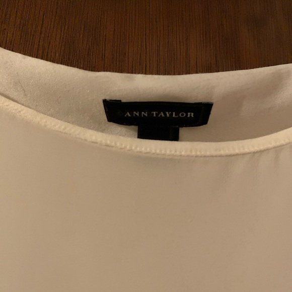 Blouse - Picture 2 of 2